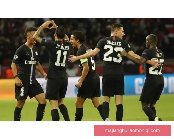 汉德尼斯佛三球完胜佩雷斯科全场压制展现强劲实力与统治力